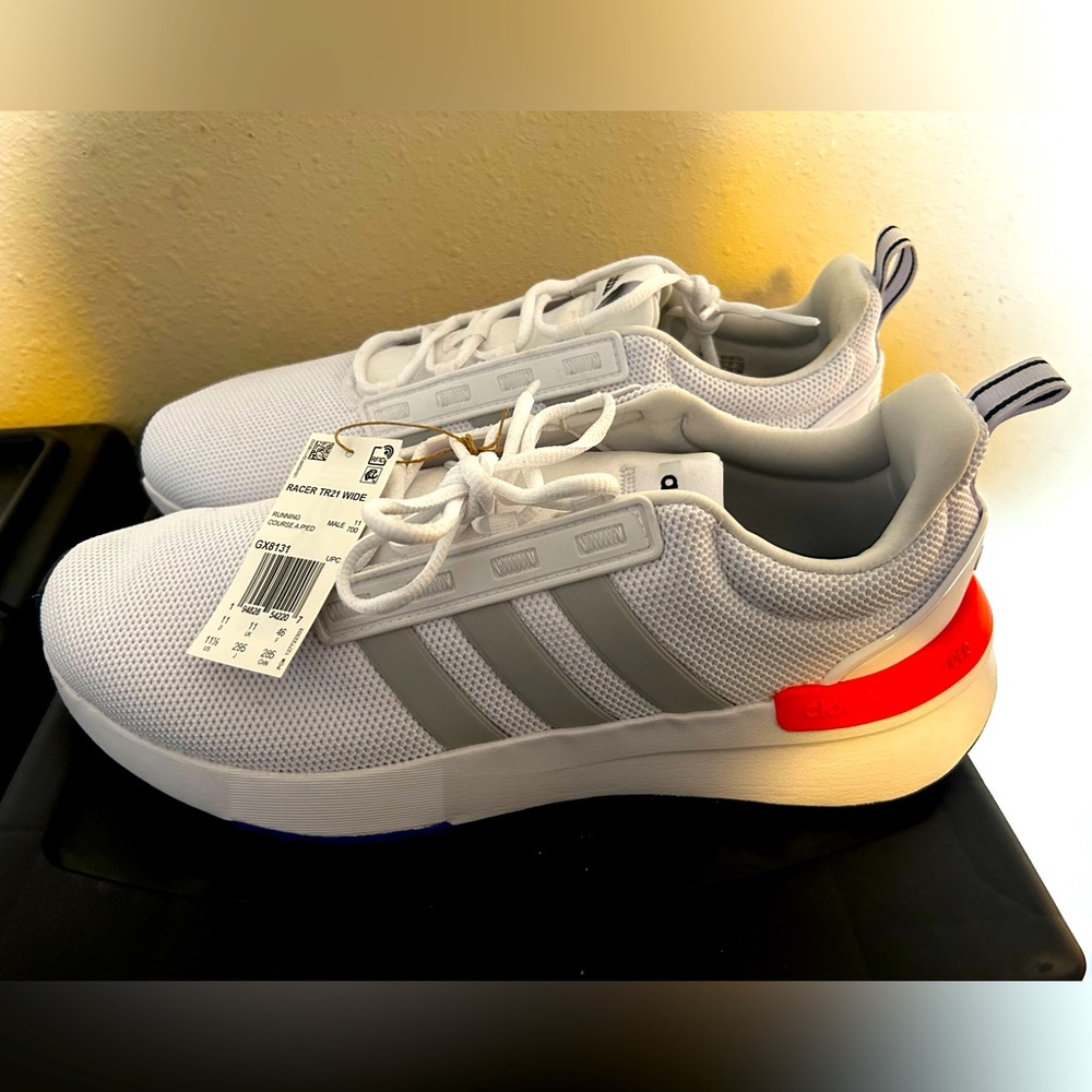 Brand New Adidas Racer TR21 WIDE Running Shoes